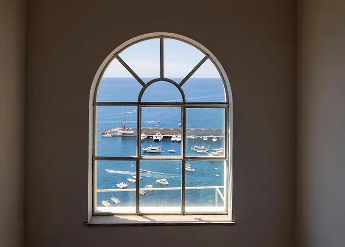 Apartments Amalfi Design Sea View Accessible By 250 Steps