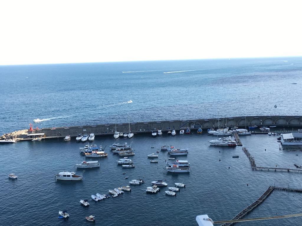 Appartamento Design Sea View Accessible By 250 Steps
