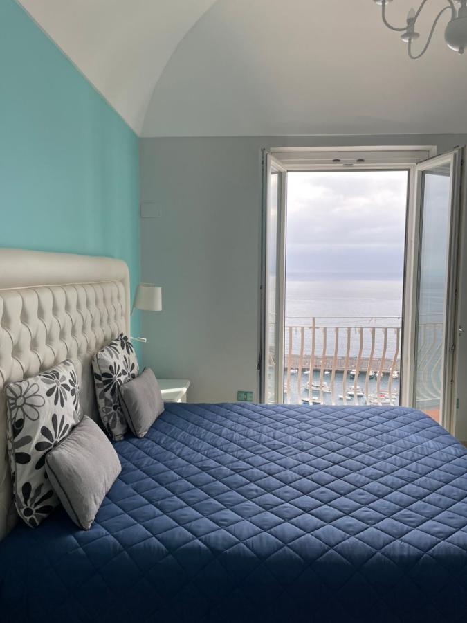 Design Sea View Accessible By 250 Steps