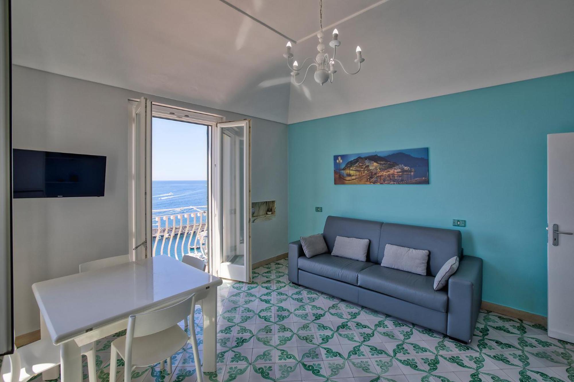 Design Sea View Accessible By 250 Steps *