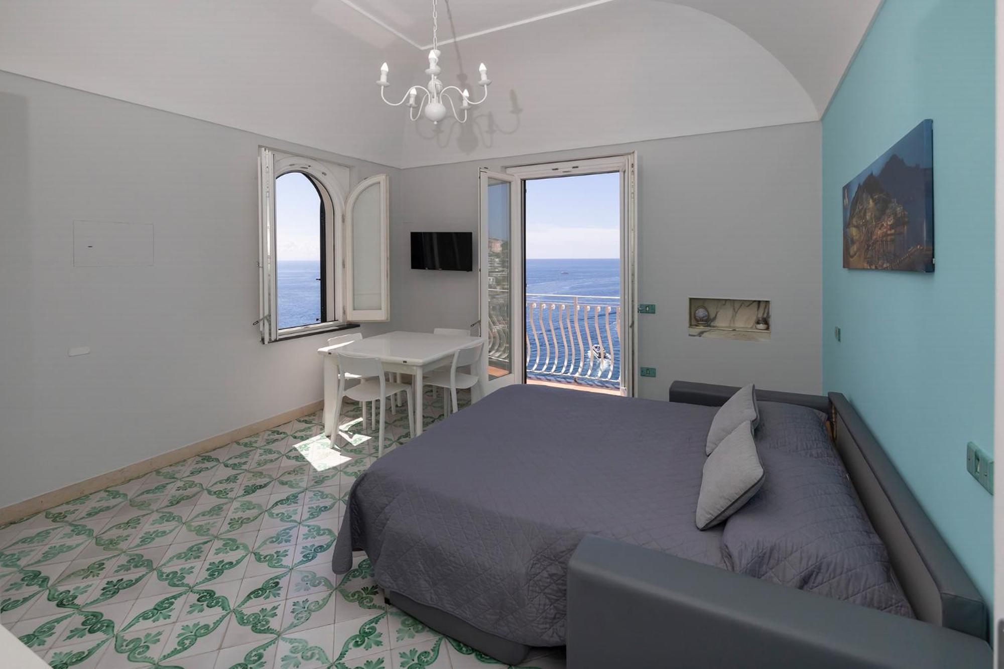 Design Sea View Accessible By 250 Steps