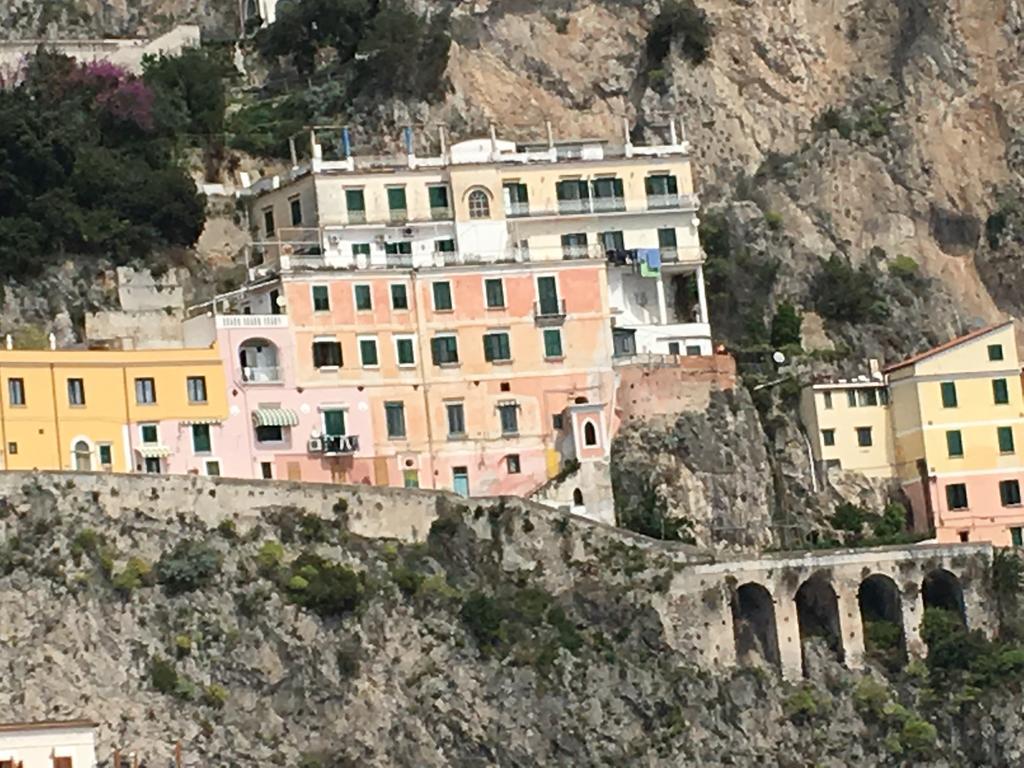 Apartment Design Sea View Accessible By 250 Steps