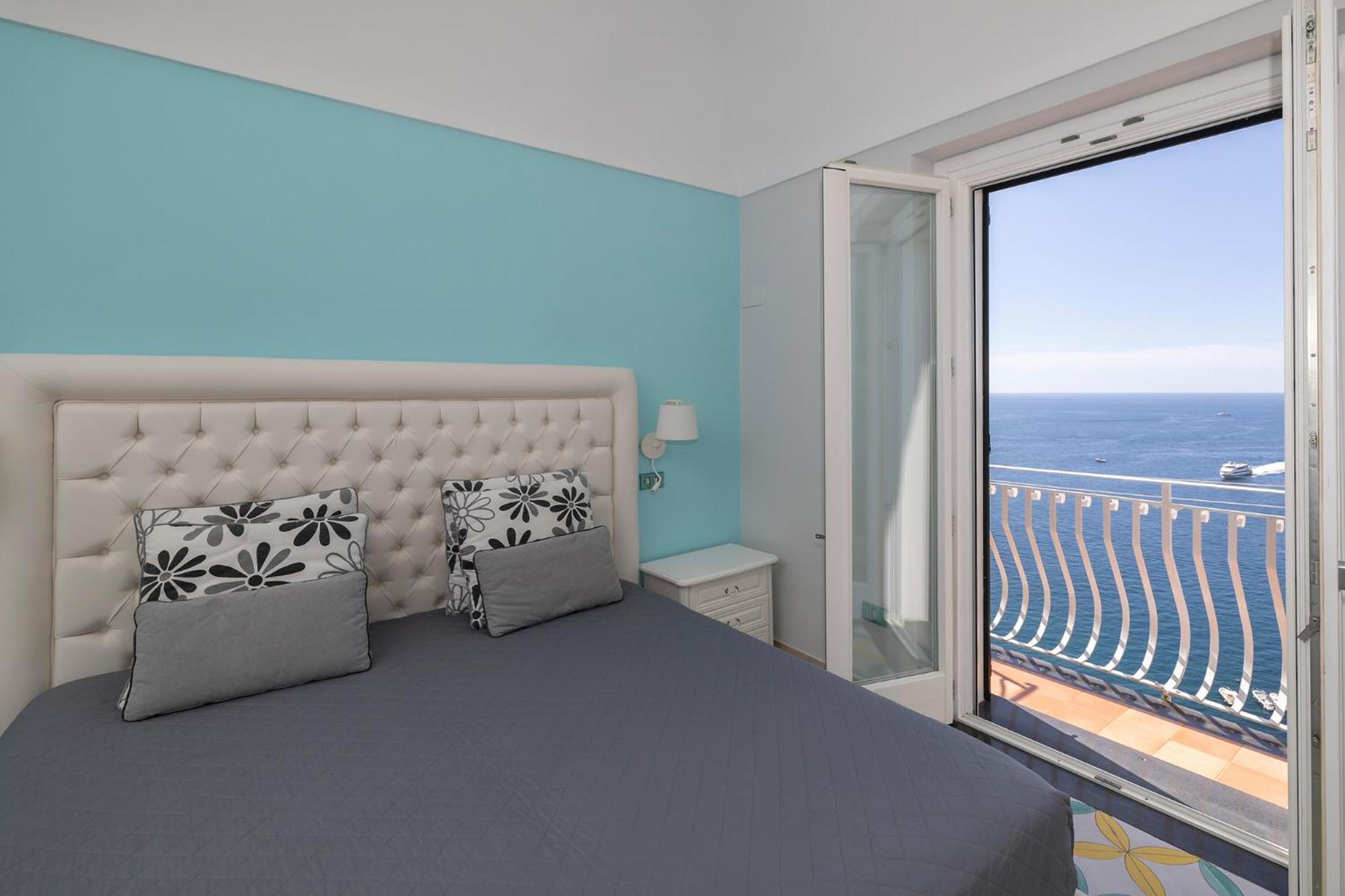 Design Sea View Accessible By 250 Steps Apartment *