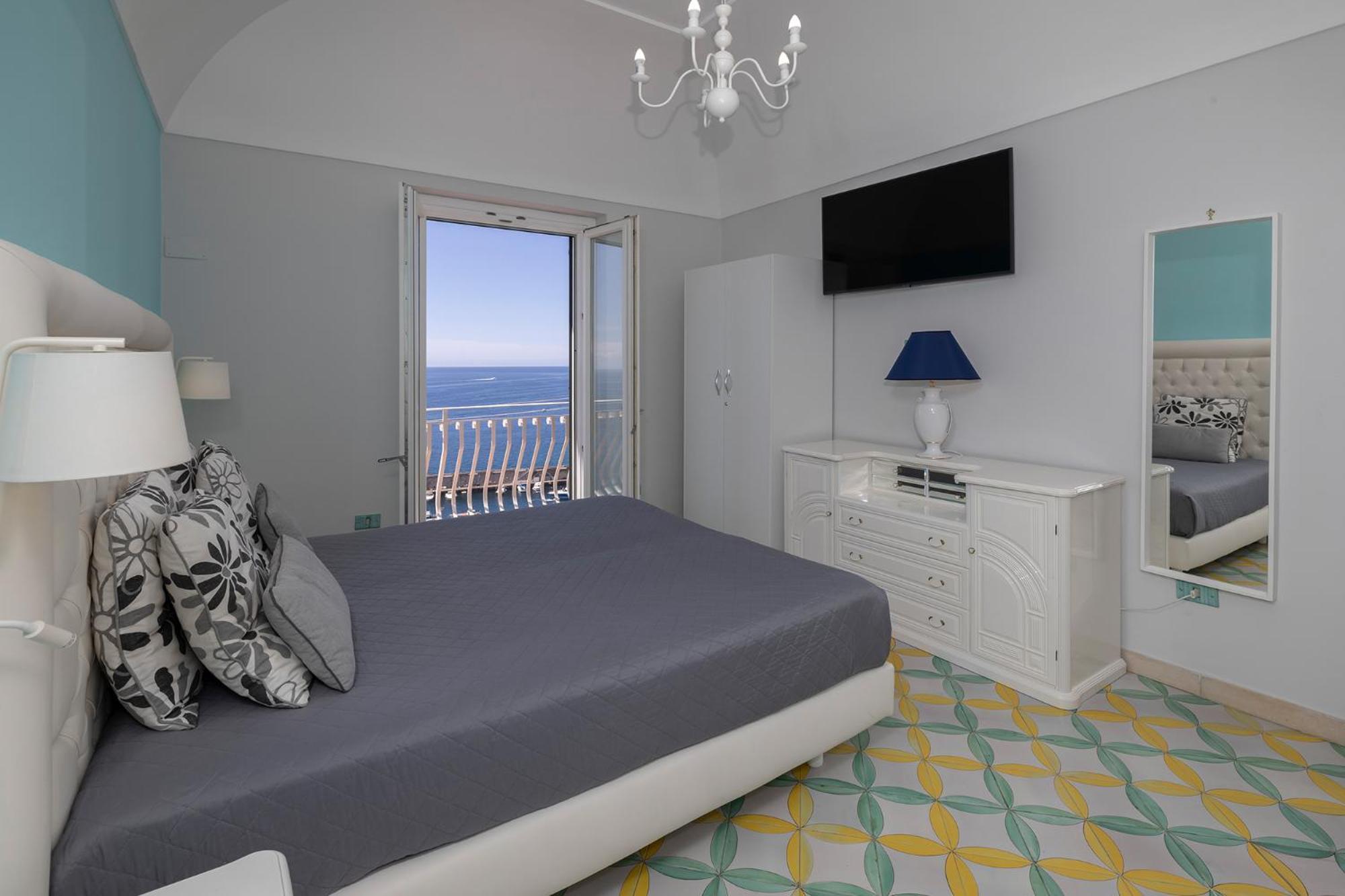 Apartment Design Sea View Accessible By 250 Steps *