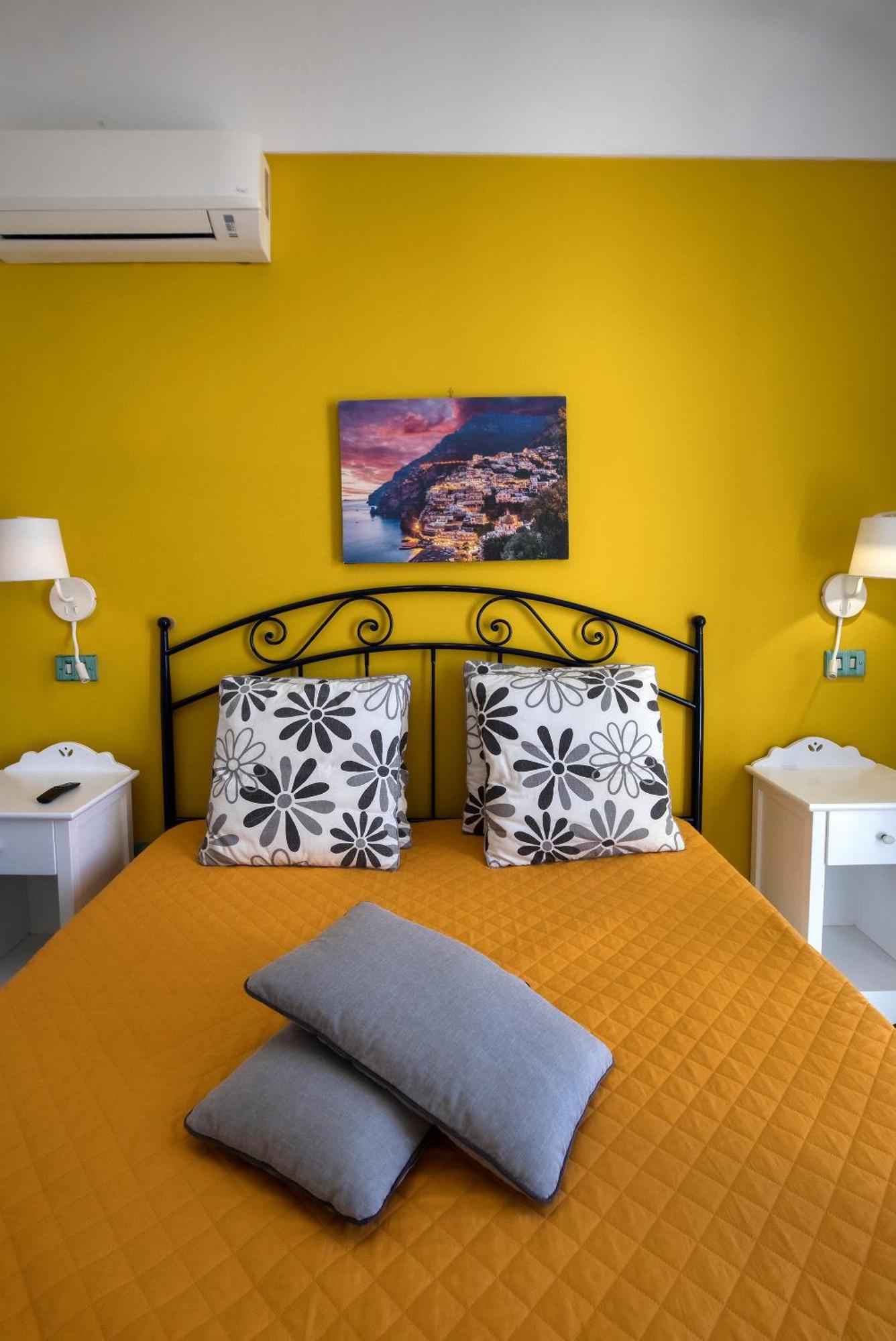 Design Sea View Accessible By 250 Steps *