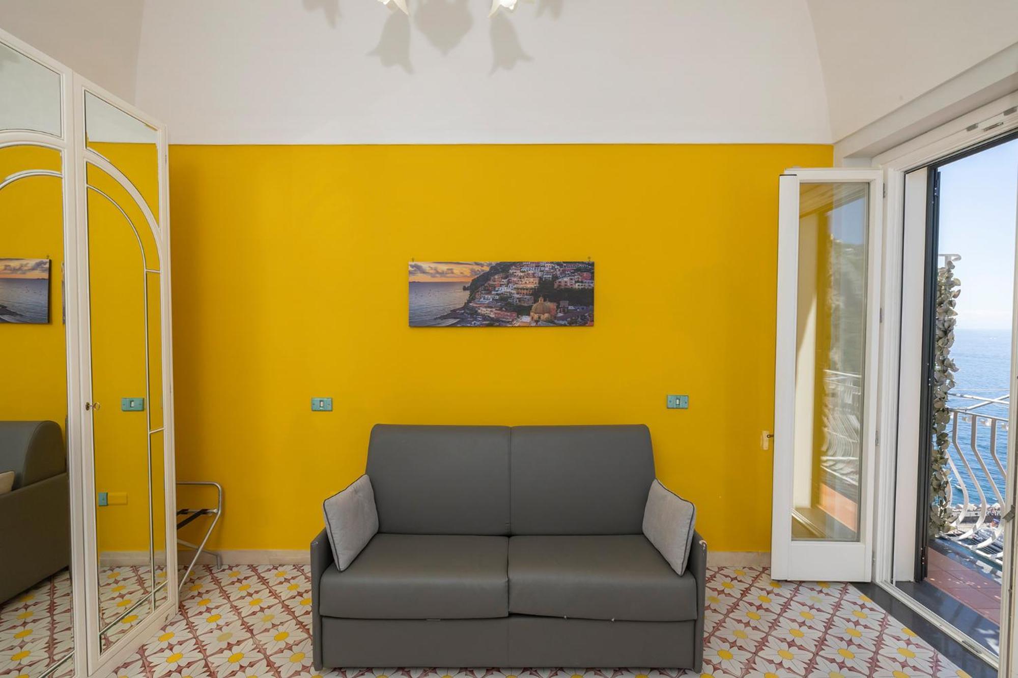Apartment Design Sea View Accessible By 250 Steps Amalfi
